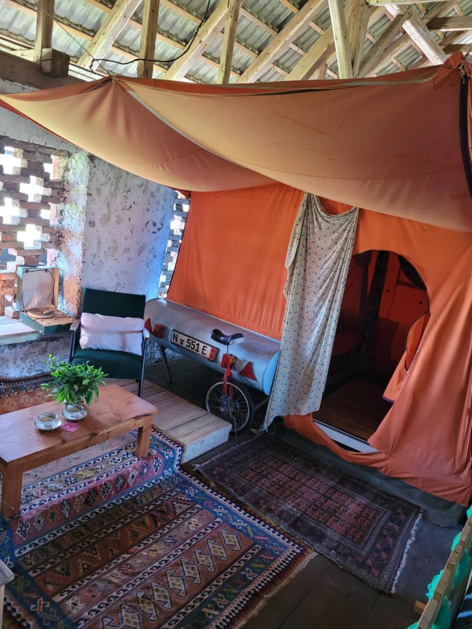 הוסטל בלד Nomads Glamp מראה חיצוני תמונה
